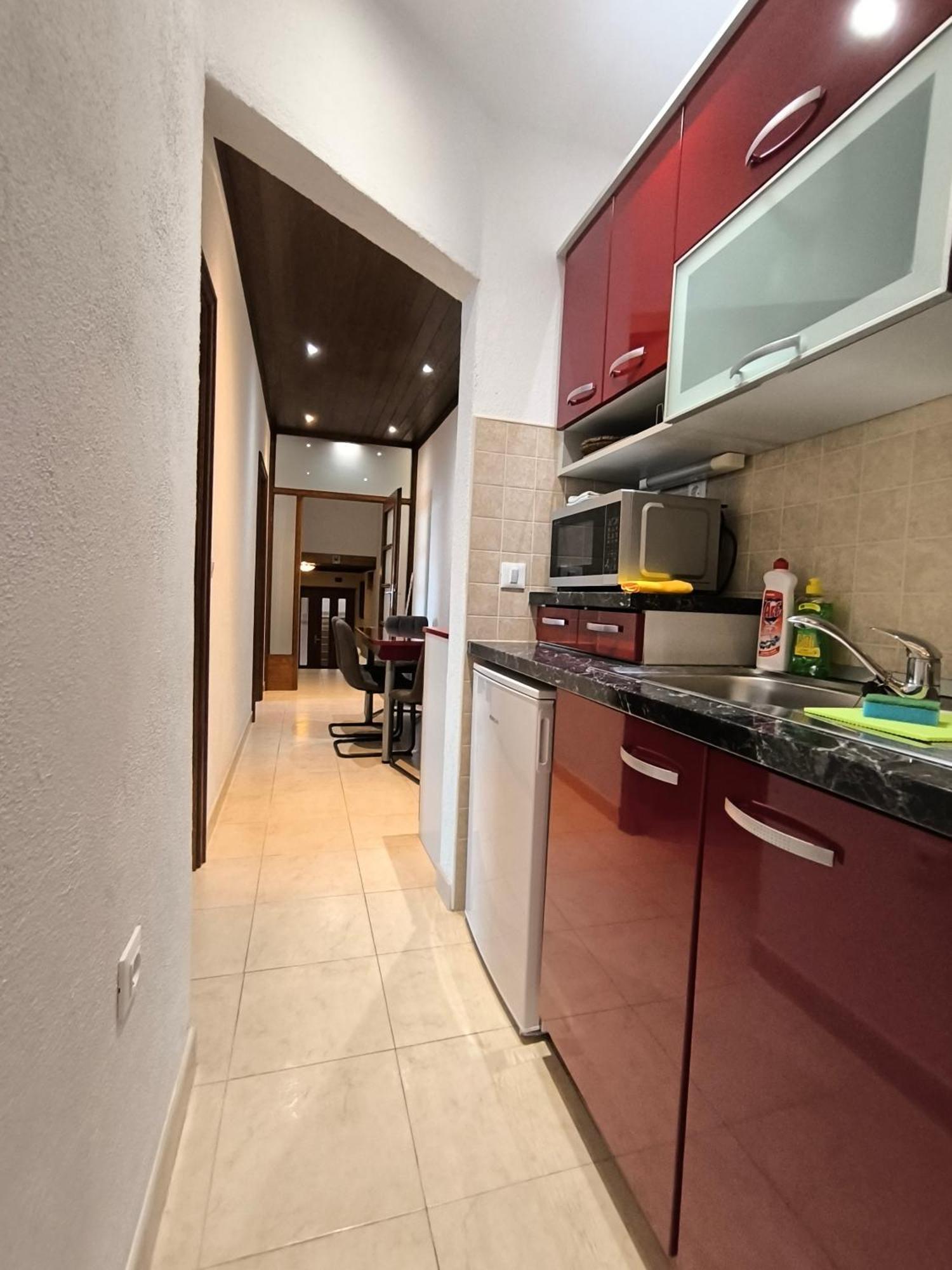 Apartments Julija Brela Luaran gambar